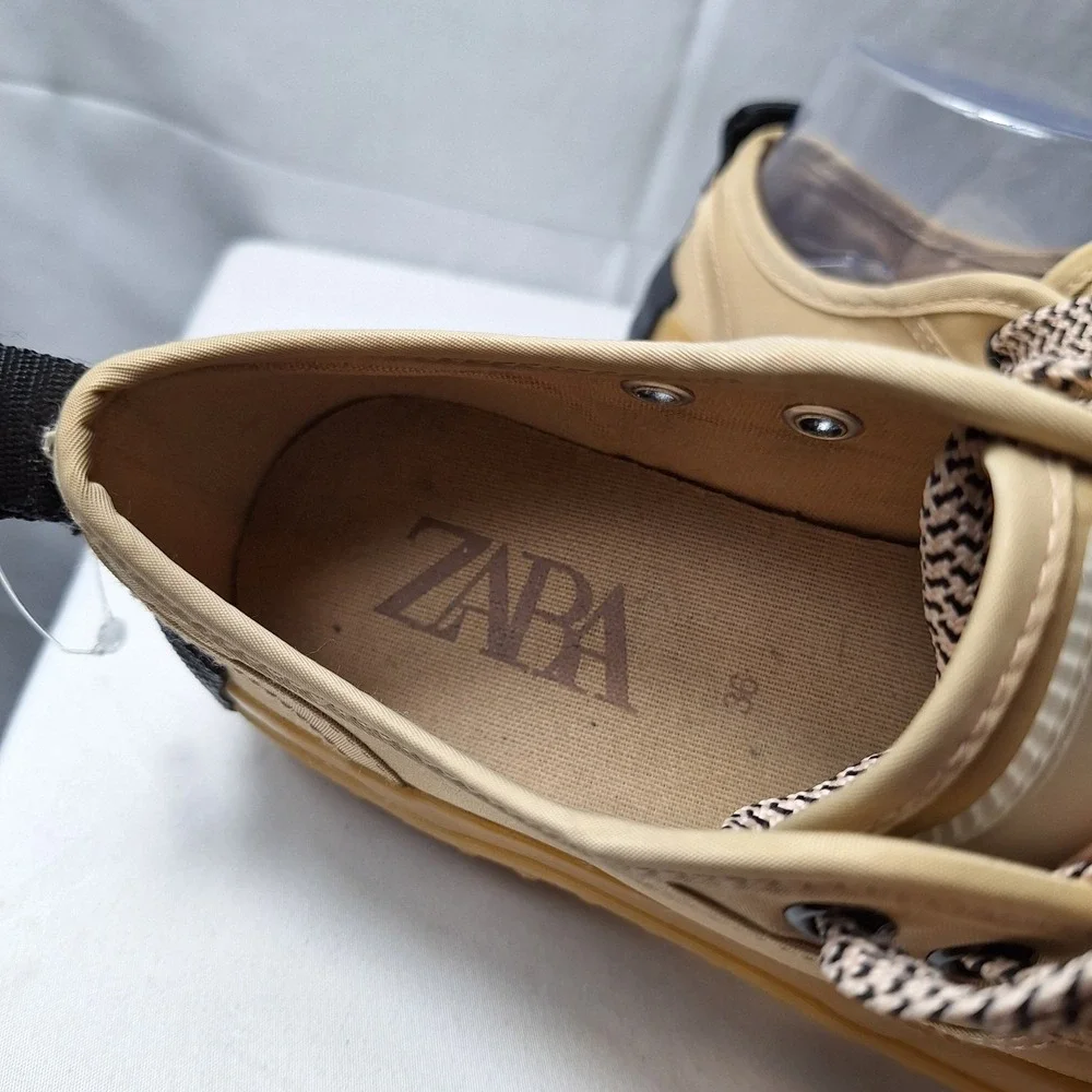 ZARA Toecap Trainer Sneaker Womens Sz 6 Beige Canvas Platform Stackform Gum Sole